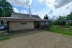 PARDUODAMA SODYBA SU 40 ARŲ SKLYPU IR TVENKINIU  Sriauptų g., Sriauptų k.,
